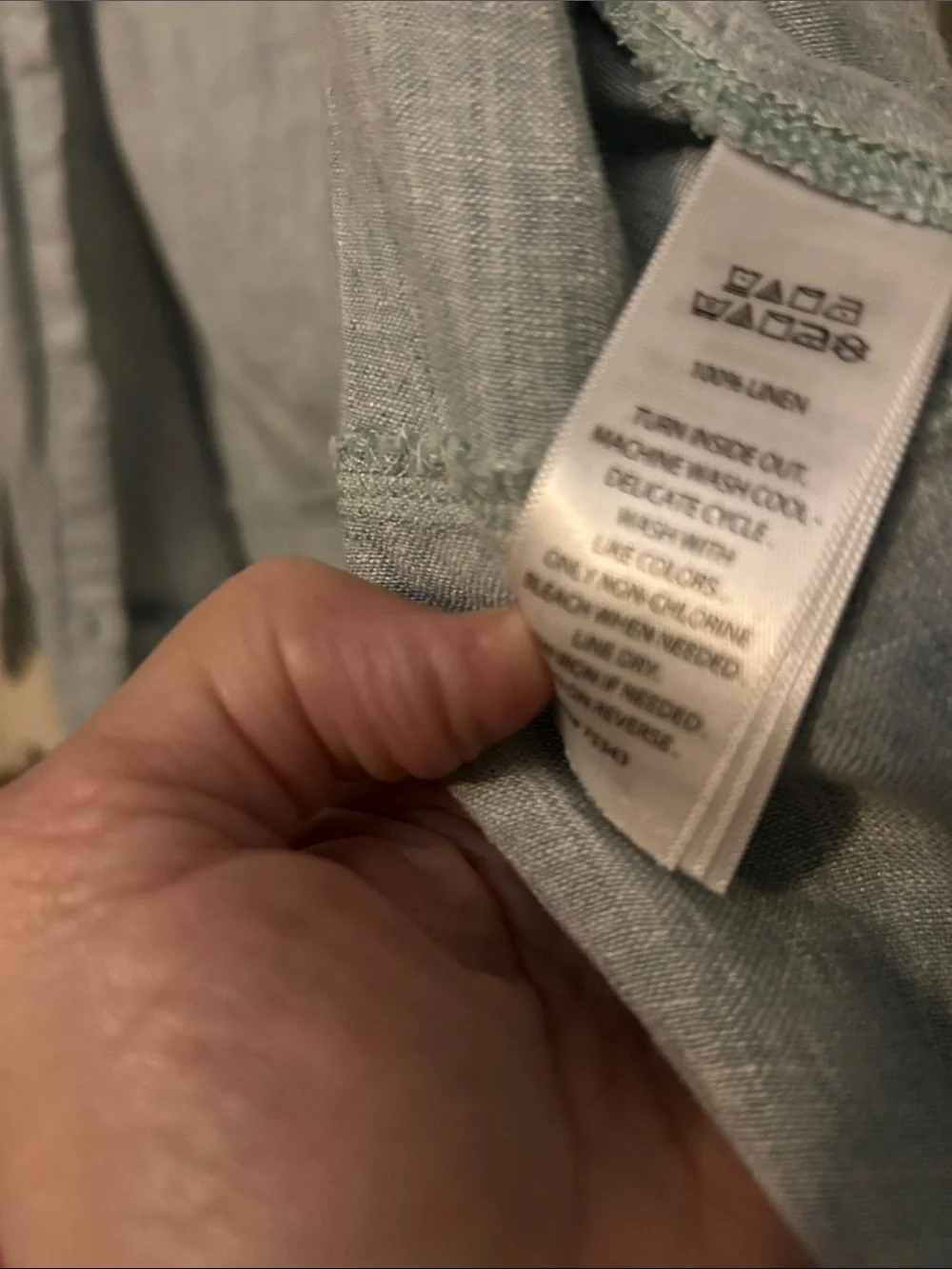 Tahari lightweight linen